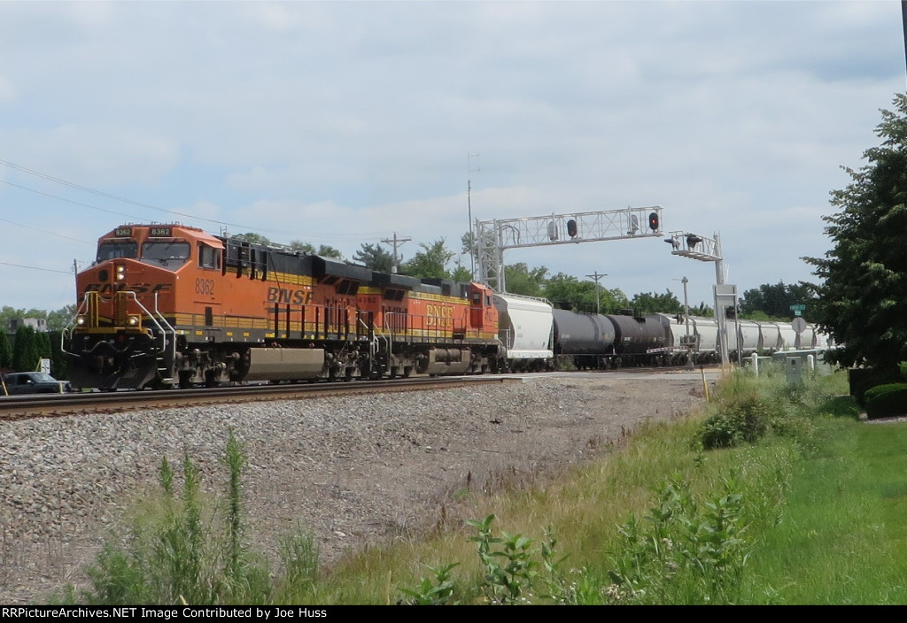 BNSF 8362 West